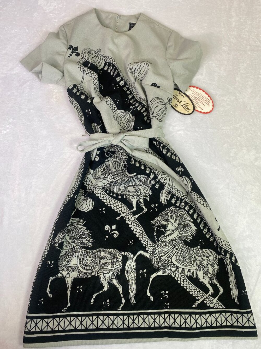 VTG 60s Jerrie Lurie Novelty Border Print Dress NWT Mod Horse Carriage ILGWU 12